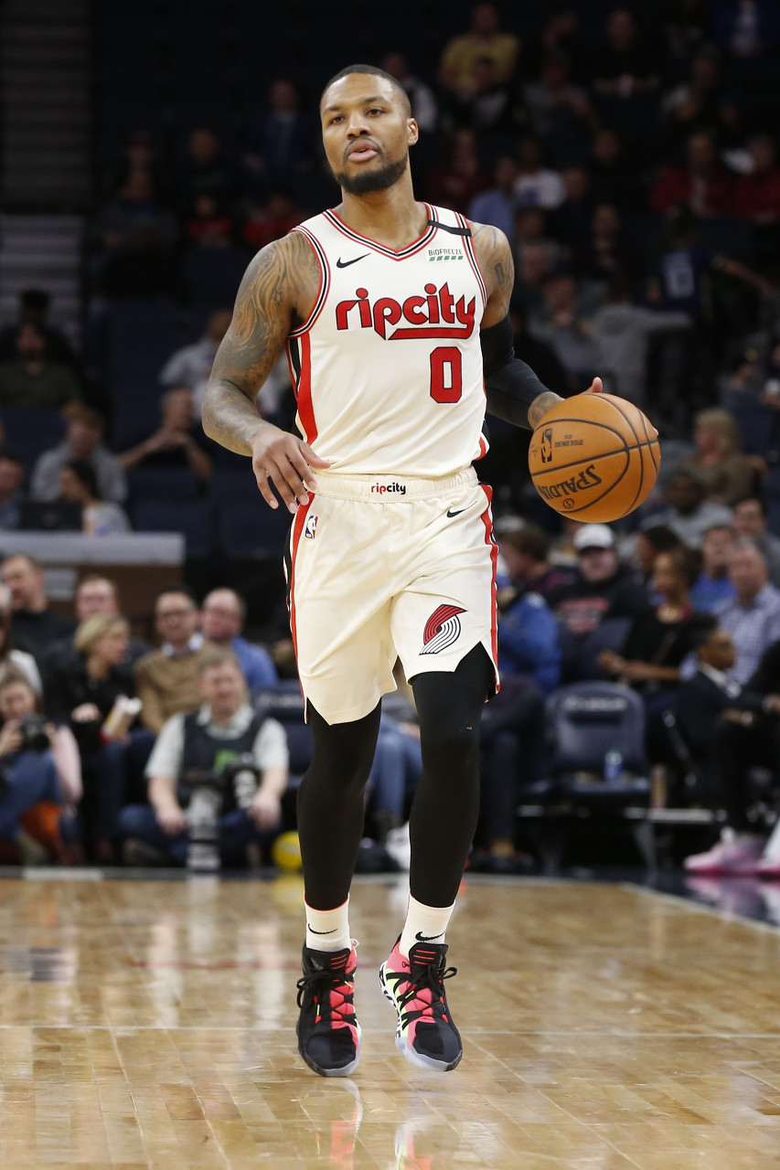 而替补登场 而替补登场